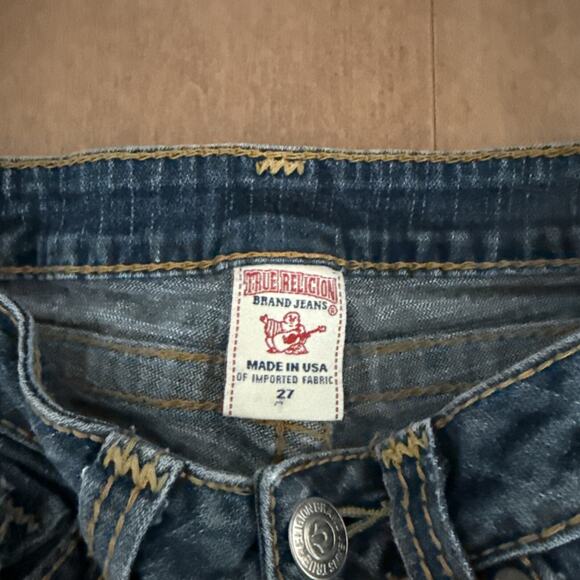 True Religion Jeans Women’s 27 World Tour Becky Cut to 14” Inseam Altered Hem - Picture 2 of 4